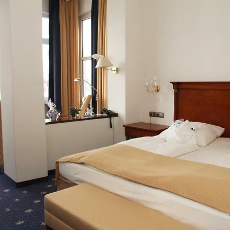 Deutscher Kaiser Любек