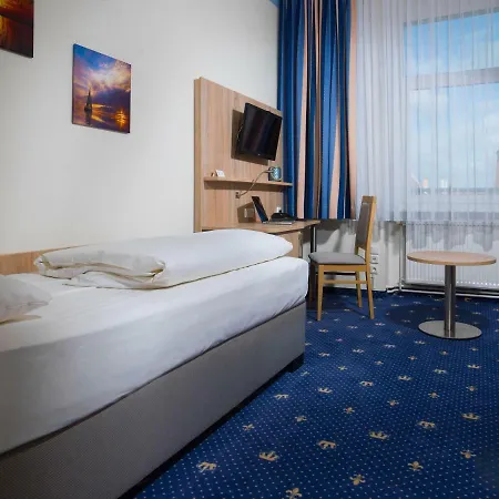 Deutscher Kaiser Отель Любек